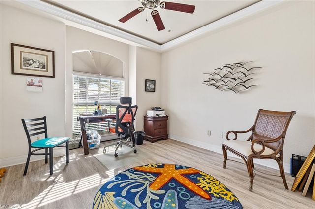 909 SW 22nd TER, Cape Coral, FL 33991