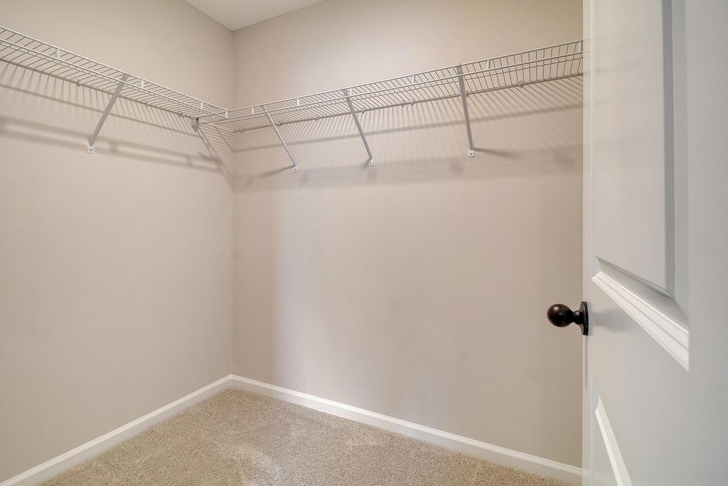 Image 29 of property listing at 299 Lucca Drive, Summerville, SC 29486
