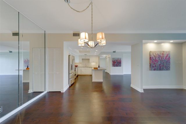 8 BELLEVIEW BOULEVARD 308, Belleair, FL 33756