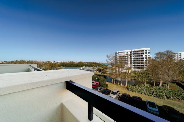 8 BELLEVIEW BOULEVARD 308, Belleair, FL 33756