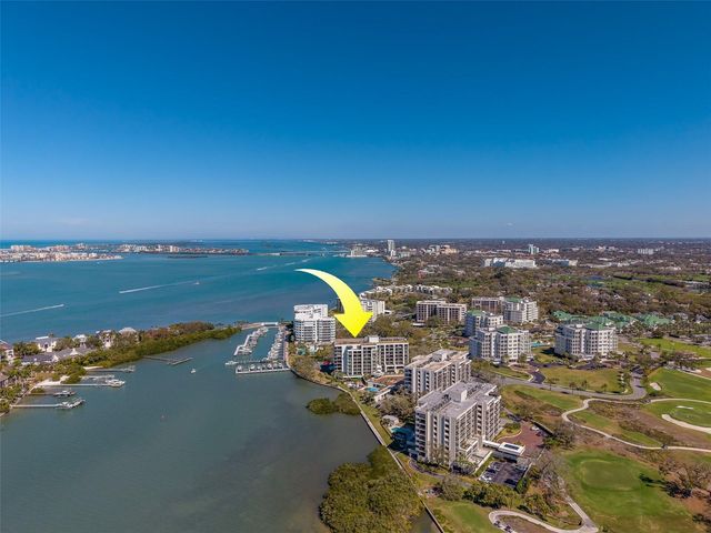 8 BELLEVIEW BOULEVARD 308, Belleair, FL 33756