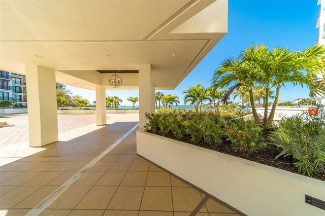 8 BELLEVIEW BOULEVARD 308, Belleair, FL 33756