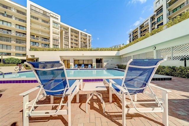 8 BELLEVIEW BOULEVARD 308, Belleair, FL 33756