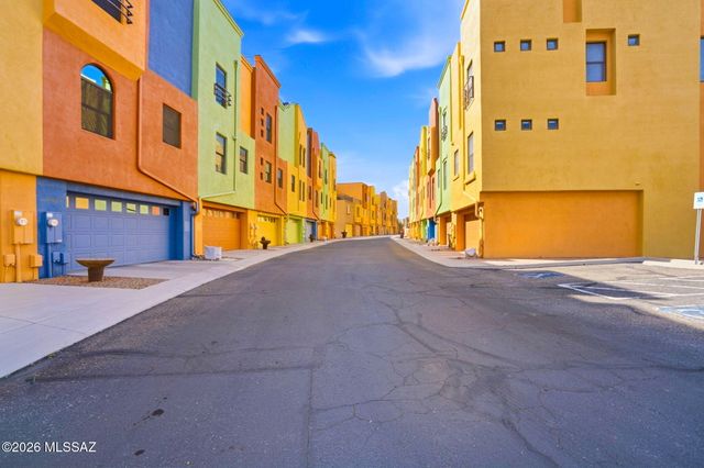 2454 E Blue Diamond Drive, Tucson, AZ 85718