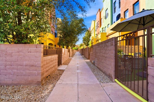 2454 E Blue Diamond Drive, Tucson, AZ 85718