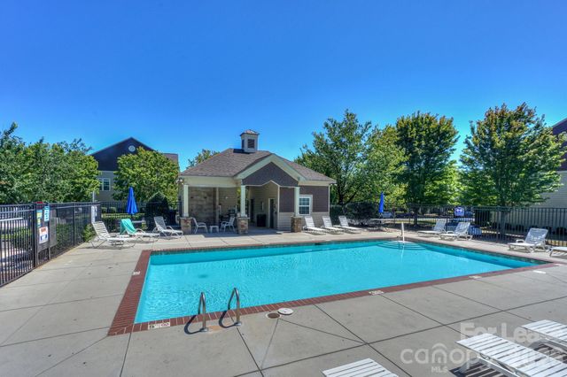 8273 Viewpoint Lane, Cornelius, NC 28031