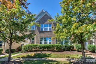 8273 Viewpoint Lane, Cornelius, NC 28031