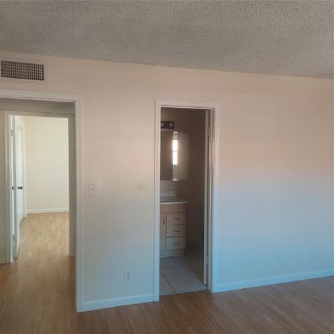 5409 NW 27th Street, Lauderhill, FL 33313