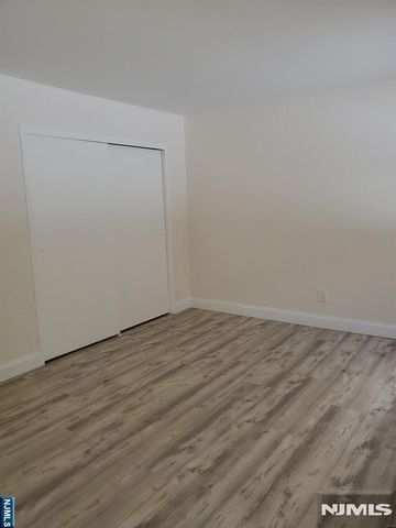 100 Pierson Miller C52, Pompton Lakes, NJ 07442