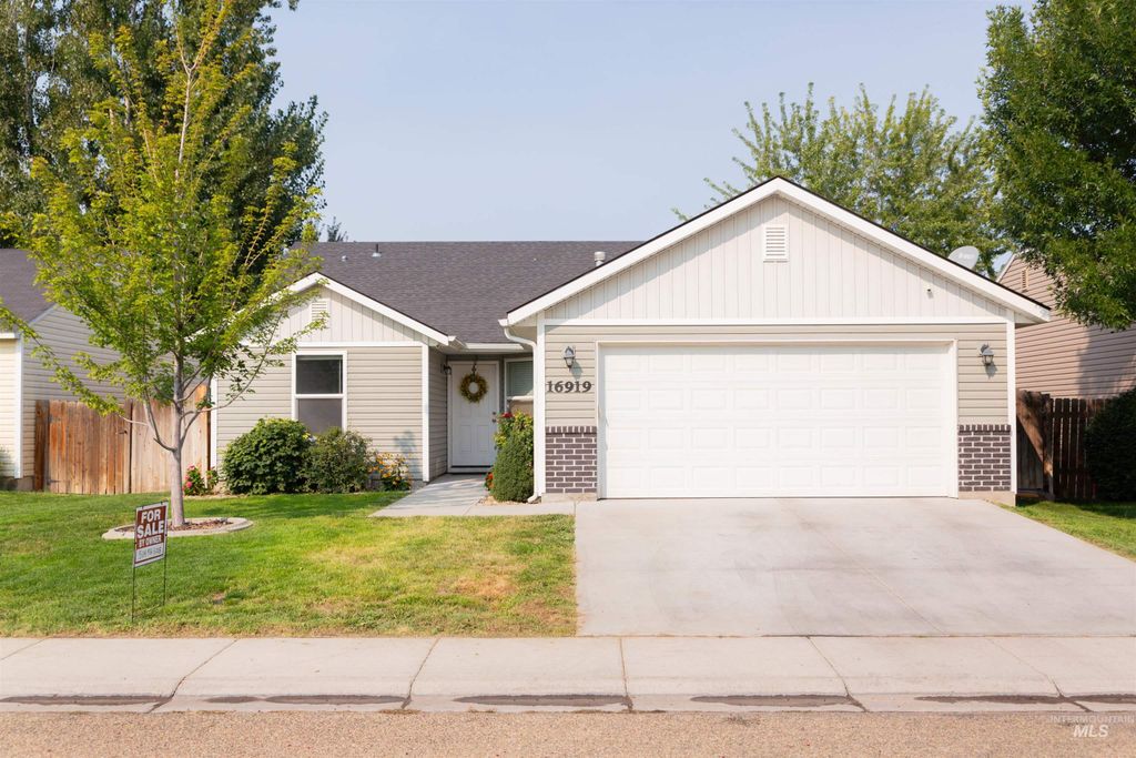 16919 Abram Ave, Caldwell, ID 83607