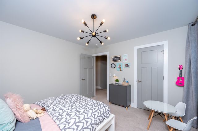 6111 Oak Hollow Court, Midland, MI 48640