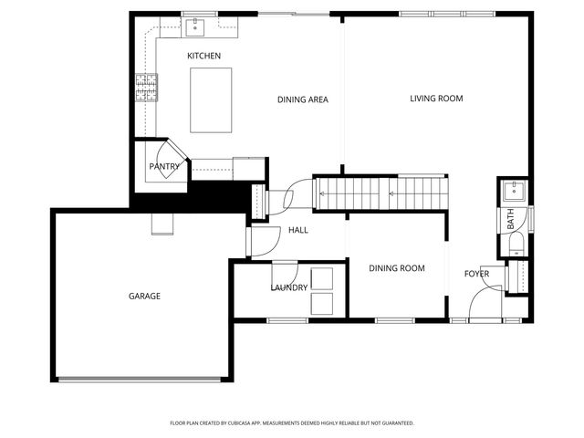 6111 Oak Hollow Court, Midland, MI 48640