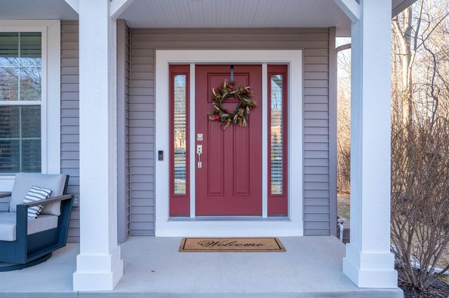 6111 Oak Hollow Court, Midland, MI 48640