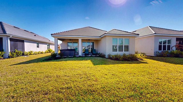 9876 SW Santini Road, Port St. Lucie, FL 34987