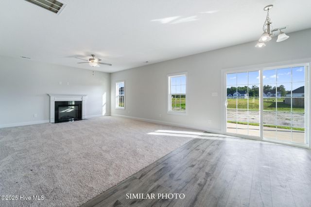 728 Regiment Road, Jacksonville, NC 28546