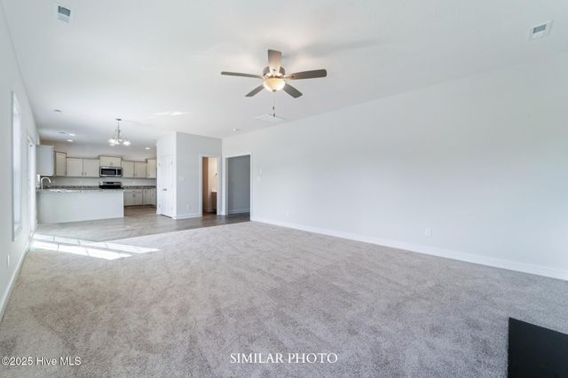 728 Regiment Road, Jacksonville, NC 28546