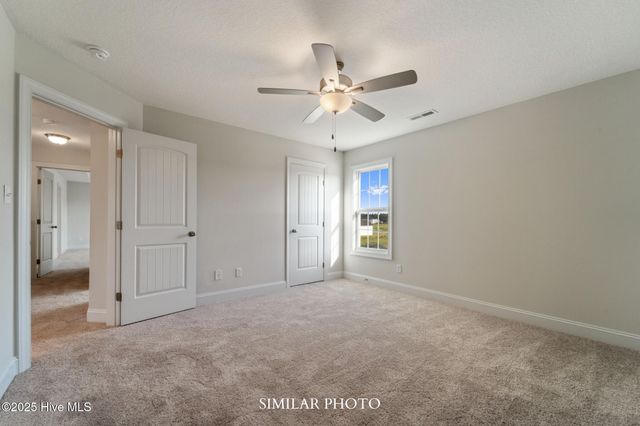 728 Regiment Road, Jacksonville, NC 28546