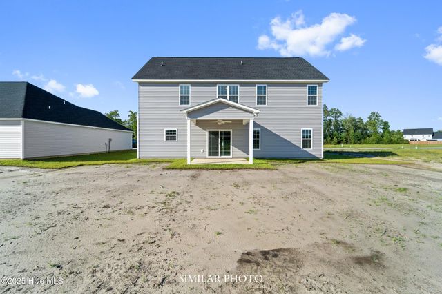 728 Regiment Road, Jacksonville, NC 28546