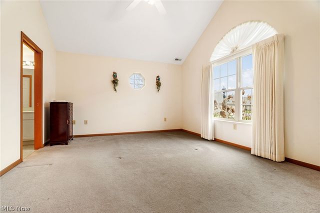 1497 Tylers Mill Lane NE, Massillon, OH 44646