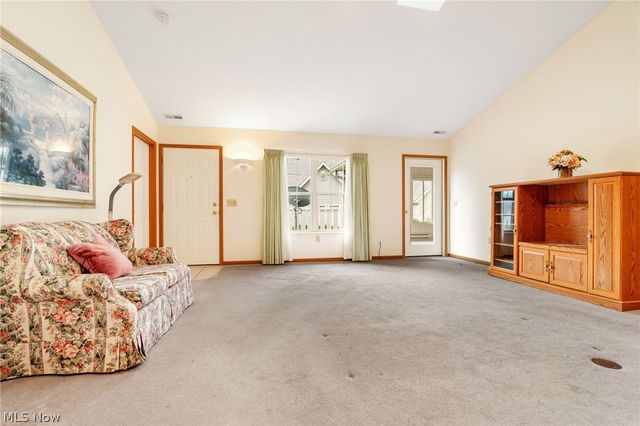 1497 Tylers Mill Lane NE, Massillon, OH 44646