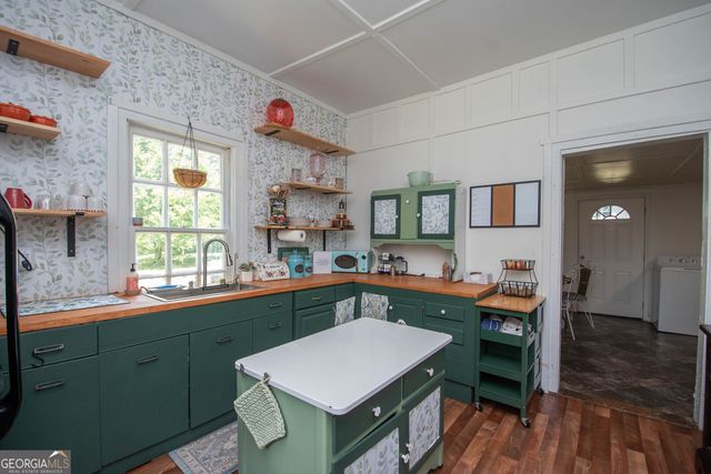 3 Sanford Avenue, Lagrange, GA 30241