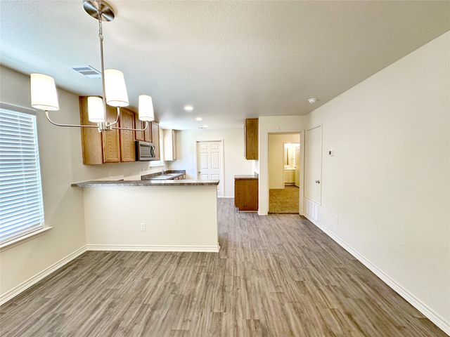 806 N Rusk Street, Weatherford, TX 76116