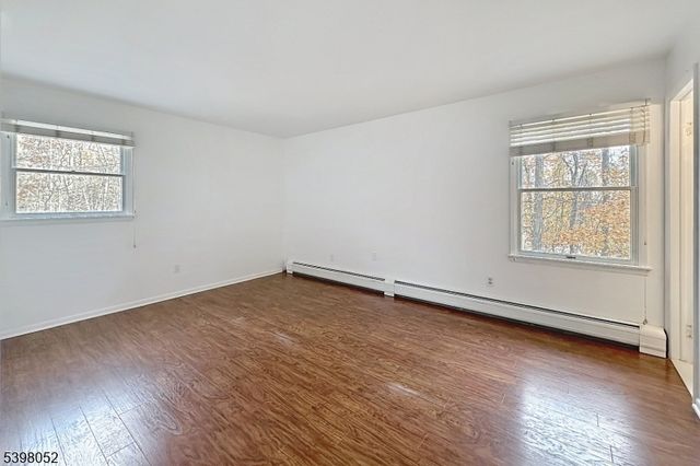 53 Mountain Ave, Rockaway Twp., NJ 07866