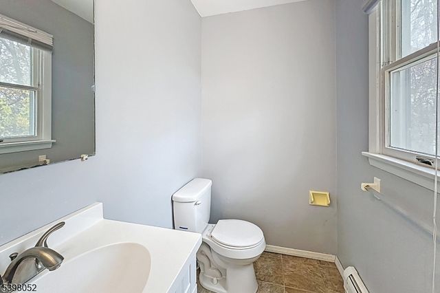 53 Mountain Ave, Rockaway Twp., NJ 07866