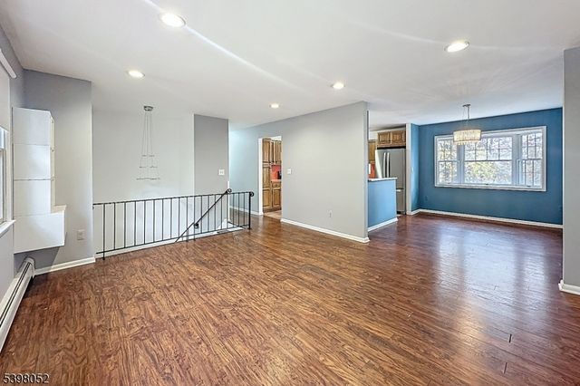 53 Mountain Ave, Rockaway Twp., NJ 07866