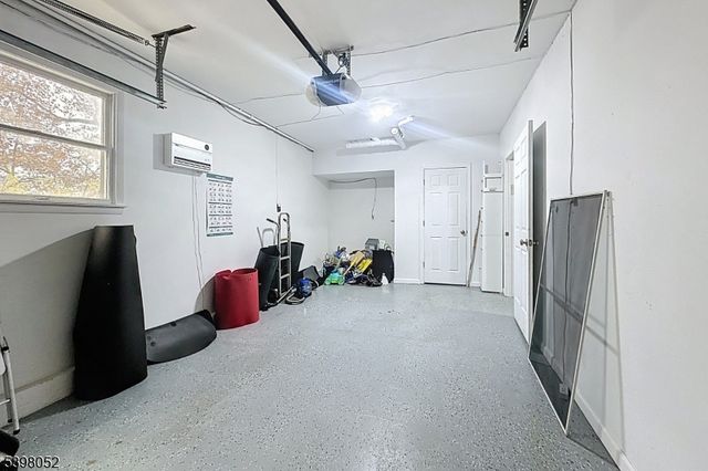 53 Mountain Ave, Rockaway Twp., NJ 07866