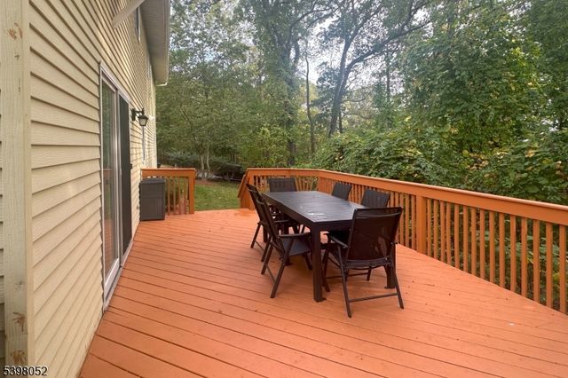 53 Mountain Ave, Rockaway Twp., NJ 07866