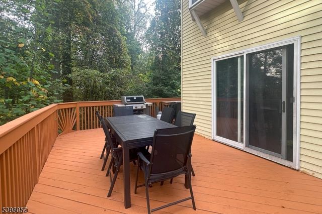 53 Mountain Ave, Rockaway Twp., NJ 07866