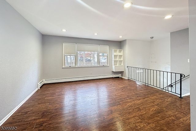 53 Mountain Ave, Rockaway Twp., NJ 07866