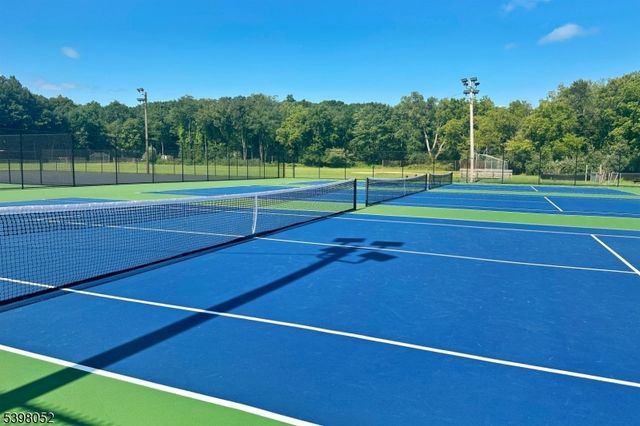 53 Mountain Ave, Rockaway Twp., NJ 07866