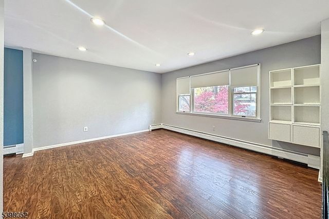 53 Mountain Ave, Rockaway Twp., NJ 07866