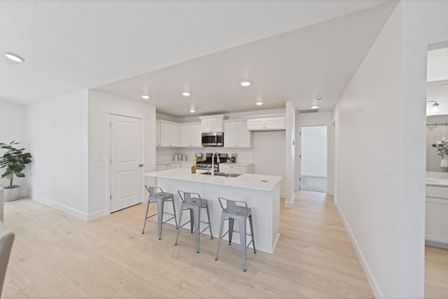 1050 NW Fairway Road 153, Madras, OR 97741