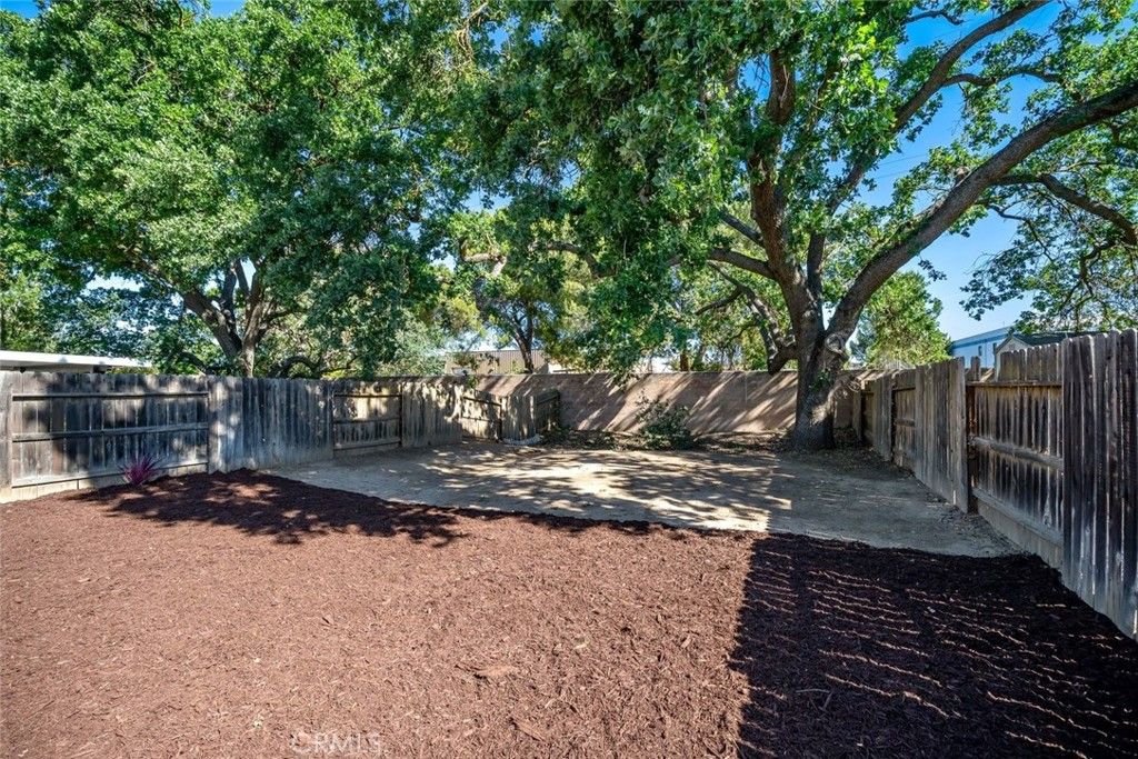 Image 11 of property listing at 805 Turtle Creek, Paso Robles, CA 93446