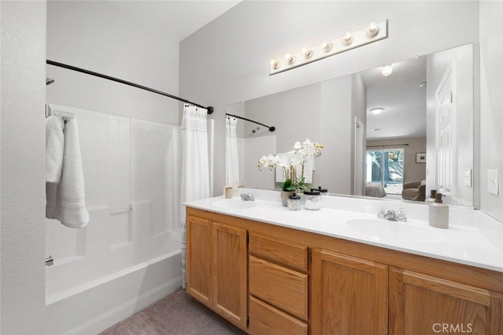 Image 20 of property listing at 805 Turtle Creek, Paso Robles, CA 93446