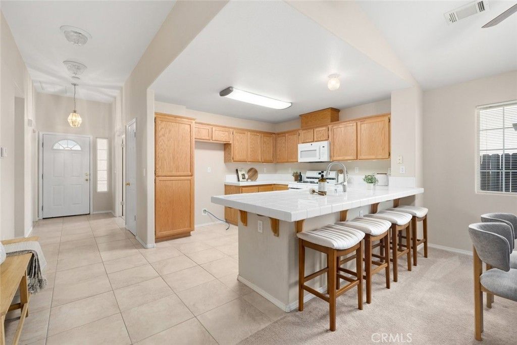 Image 3 of property listing at 805 Turtle Creek, Paso Robles, CA 93446