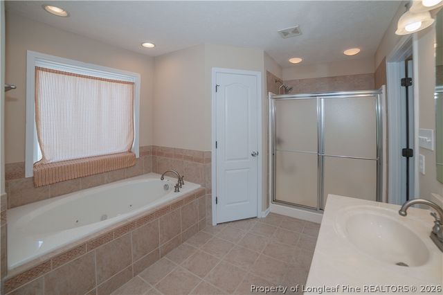 2624 Franciscan Drive, Fayetteville, NC 28306
