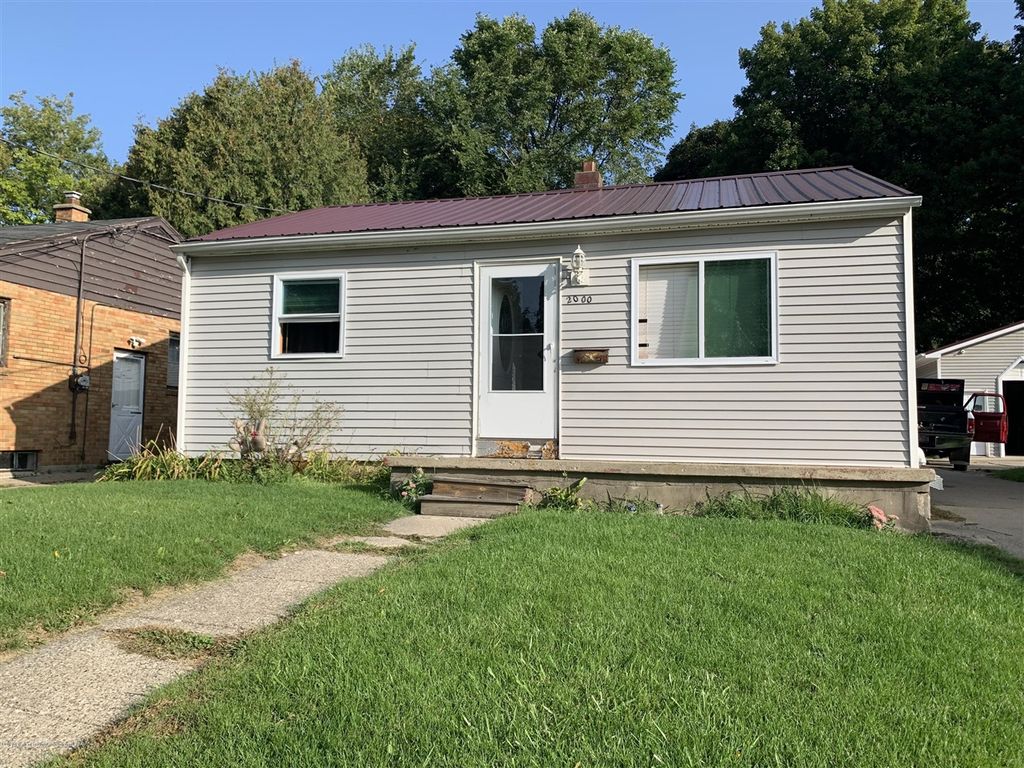 2000 William Street, Lansing, MI 48915