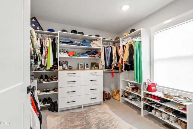 4805 Deerwood Drive, Raleigh, NC 27612