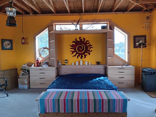 S Spirit Way, Magdalena, NM 87825