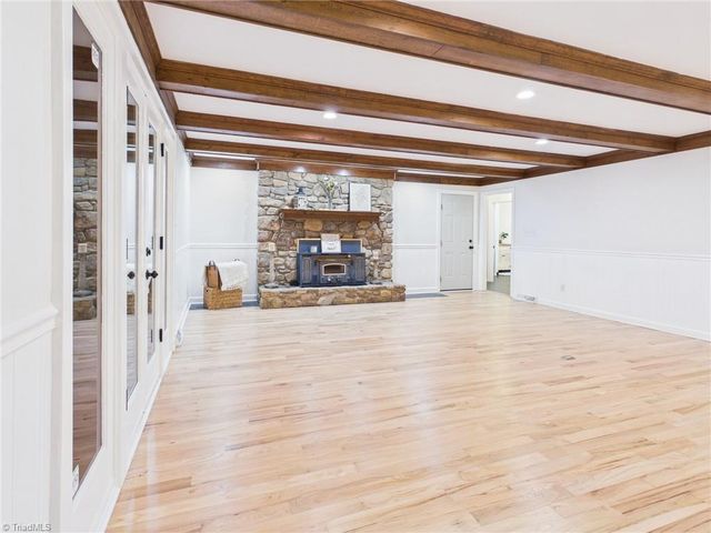 3750 11th Street NE, Hickory, NC 28601