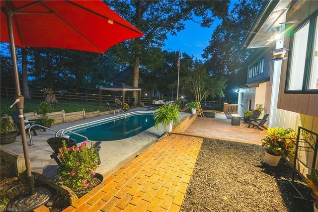 3750 11th Street NE, Hickory, NC 28601