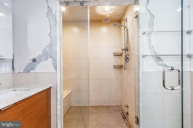 2058 E SUSQUEHANNA AVE, Philadelphia, PA 19125