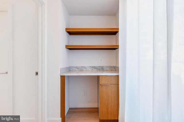 2058 E SUSQUEHANNA AVE, Philadelphia, PA 19125