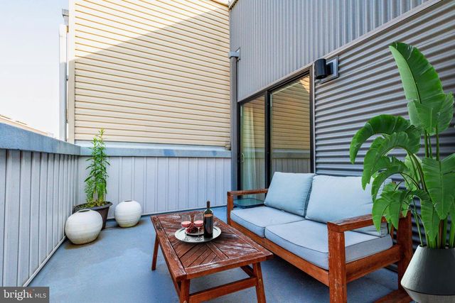 2058 E SUSQUEHANNA AVE, Philadelphia, PA 19125