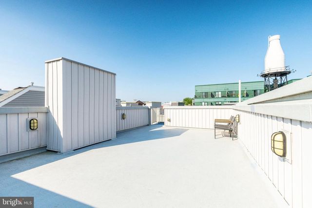 2058 E SUSQUEHANNA AVE, Philadelphia, PA 19125