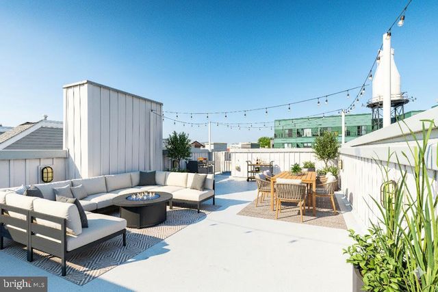 2058 E SUSQUEHANNA AVE, Philadelphia, PA 19125